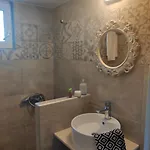 πέτρινο αλώνι Holiday home *